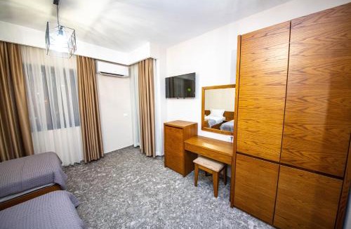Ksamil Hotel | Hotel Center