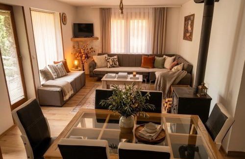 Pejë Ski Chalet | Hotel Chalet Kujta