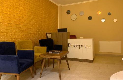 Sakës Hotel | Hotel Demokracia
