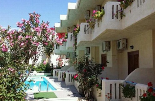 Platanes Apartment | Hotel Elida