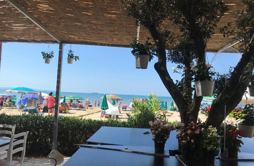 Durres Hotel | Hotel Emi