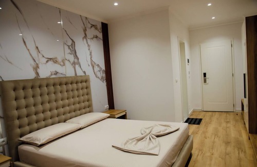 Diber Hotel | Hotel ERALD