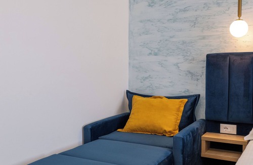 Qafe e Gjashtes Hotel | Hotel Flori