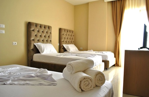 Shengjin Hotel | Hotel Frojd