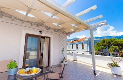 Thasos Town Hotel | Hotel Galini