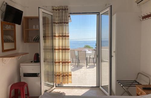 Poros Hotel | Hotel Galini