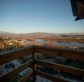Shkoder County Hotel | Hotel Grandpa's House