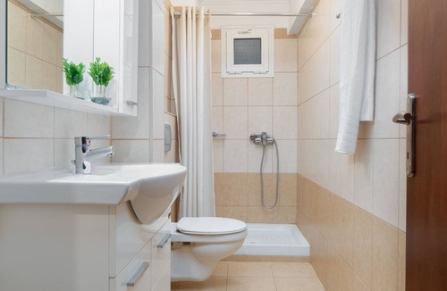 Nei Pori Hotel | Hotel Grekas