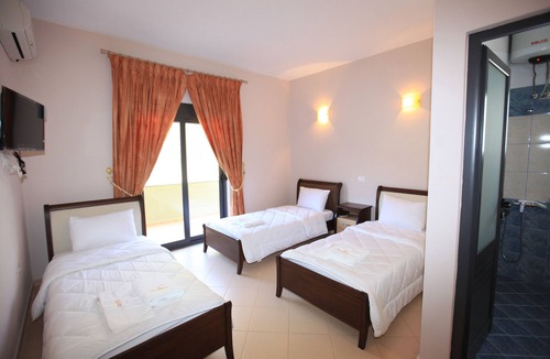 Fushebardhe Hotel | Hotel Gryka e Kelcyres