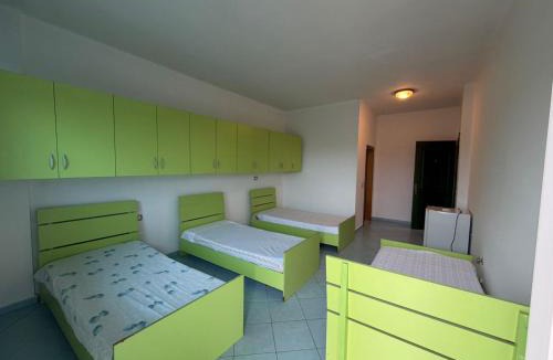 Skataj Hotel | Hotel Hasi i Prizrenit 2 Shëngjin
