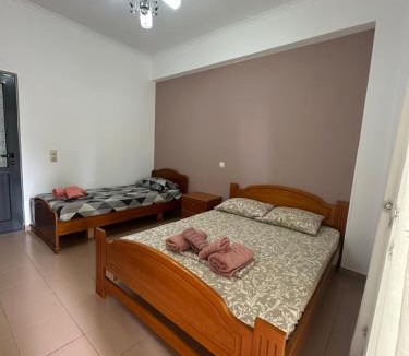 Piqeras Hotel | Hotel Hyso Vela