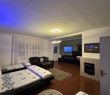 Gllamnik Hotel | Hotel Iliria