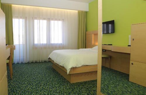 Çagllavicë Hotel | Hotel International Prishtina & Spa