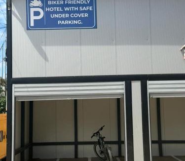 Kukes Hotel | Hotel Iseberi