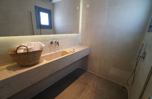 Glastros Hotel | Hotel Jason