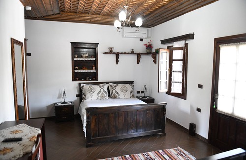Berat Hotel | Hotel Kaceli