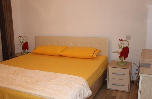 Bajram Curri Apartment | Hotel Kings Apartments