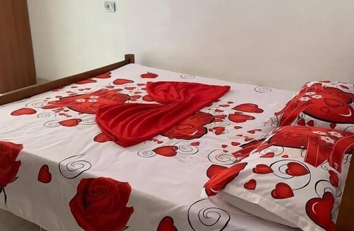 Lezhe Cabin | Hotel La Perla