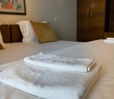 Mitrovicë Hotel | Hotel Lux