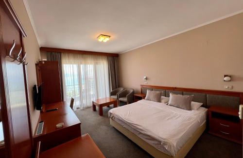 Tushemisht Hotel | Hotel Millennium
