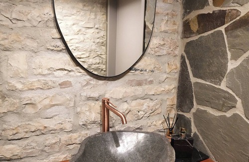 Gjirokaster Hotel | Hotel Palorto