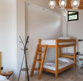 Piqeras Bed & Breakfast | Hotel Panorama Piqeras
