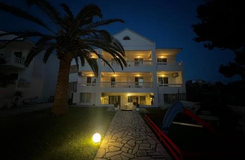 Ormos Prinou Hotel | Hotel Proteas