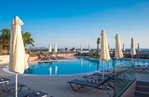 Piskopiano Hotel | Hotel Pyriá