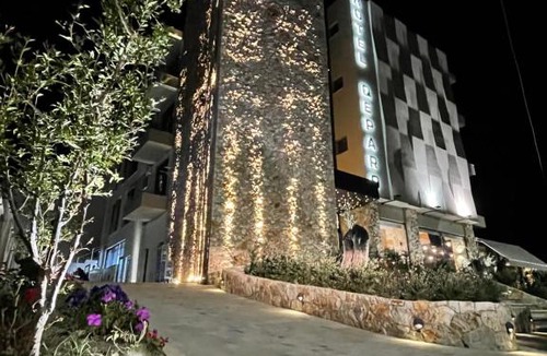 Qeparo Hotel | Hotel Qeparo