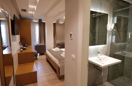 Farke Hotel | Hotel Queen