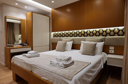 Farke Hotel | Hotel Queen