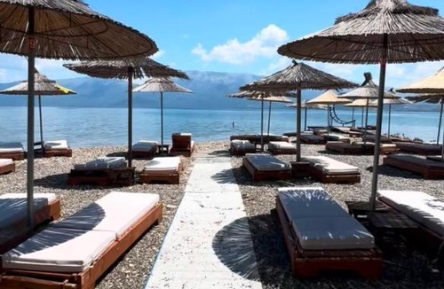 Udenisht Hotel | Hotel Restorant Binjaket