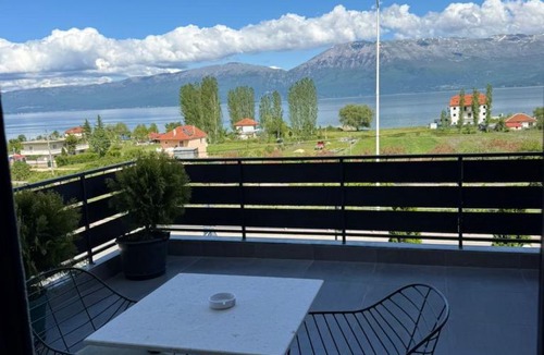 Udenisht Hotel | Hotel Restorant Binjaket