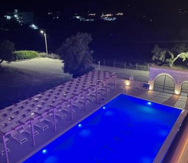 Qazim Pali Hotel | Hotel Riviera