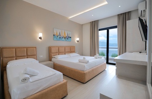 Radhime House | Hotel Roalb