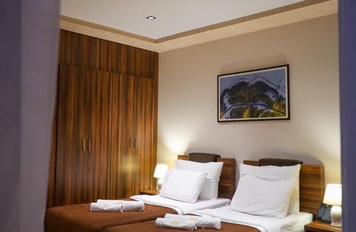 Pejë Hotel | Hotel Semitronix
