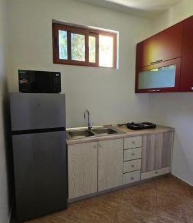 Shkembi i Kavajes Hotel | Hotel Stina