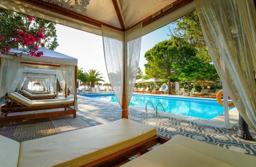 Lixouri Hotel | Hotel Summery