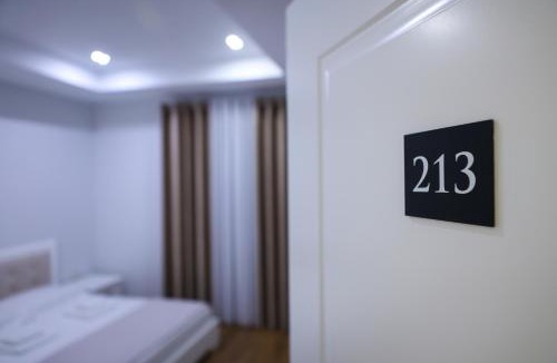Erseke Hotel | Hotel Taverna Zisi