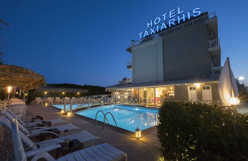 Pineios Hotel | Hotel Taxiarhis