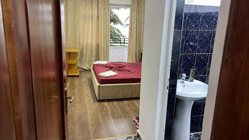 Tushemisht Hotel | Hotel Te Bakja