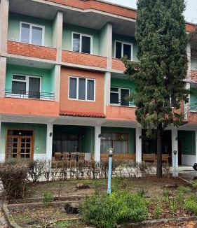 Tushemisht Hotel | Hotel Te Bakja