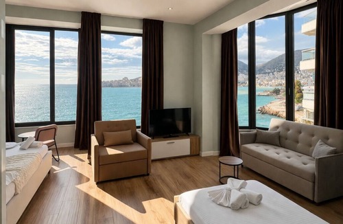 Sarande Hotel | Hotel Tramonto