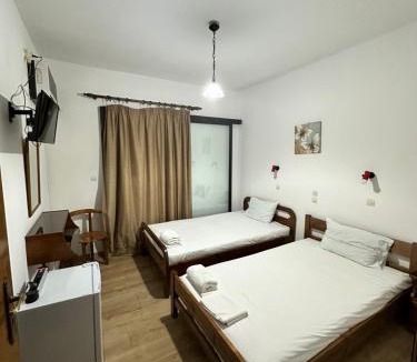 Aliartos Hotel | Hotel TSAPARAS