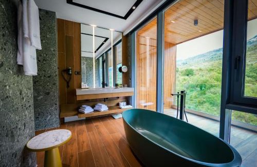 Fushebardhe Hotel | Hotel Uji Ftohte Tepelene