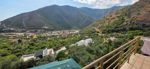 Borsh Hotel | Hotel Vela Mare