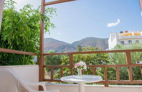 Hersonissos Centre Apartment | Hotel Velissarios