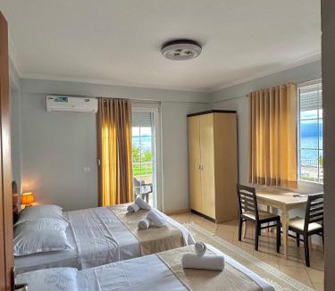 Piskupat Hotel | HOTEL VILA TOSKA