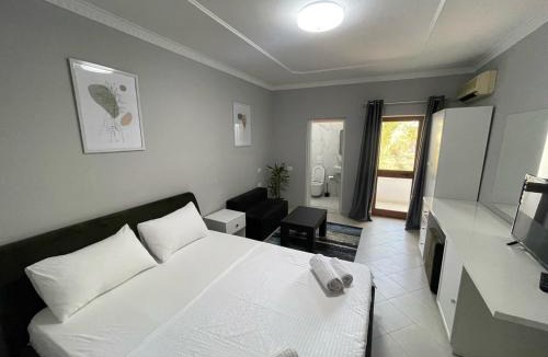 Tirana Hotel | Hotel Villa Ferrari