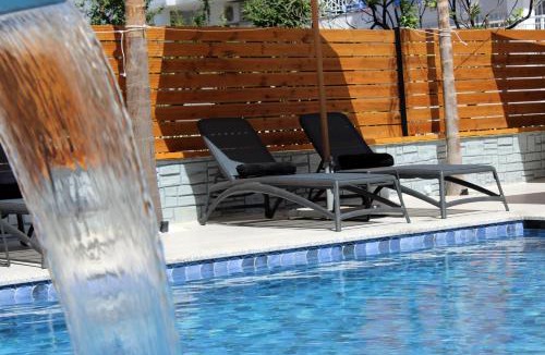 Ksamil House | Hotel Villa Kapo Pool & Bar